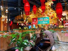 -老滇山寨•云南特色菜•地方菜•民族风情歌舞表演(金碧店)