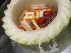 -得意咚瓜·顺德鱼生·冬瓜火锅(深圳首店)