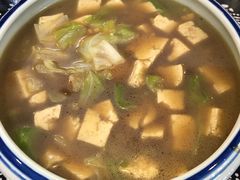 -八两八金·莱芜特色炒鸡(市南漳浦路店)