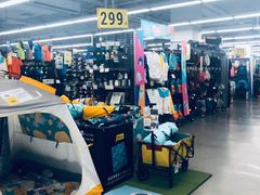 -迪卡侬(西三旗店)