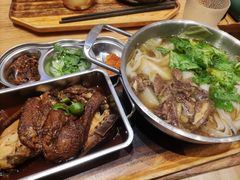 手撕鸡-小满手工粉(上海月星环球港店)