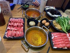 -呷哺呷哺(万达新世界店)