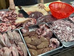 -标记美食新鲜猪杂(兴南大道店)