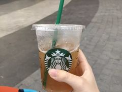 冰摇桃桃绿茶-星巴克(天津佛罗伦萨小镇店)