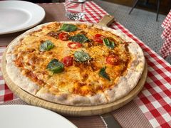 -自然食集西餐厅(泰晤士小镇店)