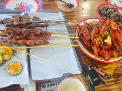 -冶建镜子·老南昌大排档·江西虾王(总店)