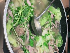 -川堂风·跷脚牛肉·乐山爆炒(宝山日月光店)