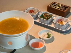-成隆行·蟹王府(淮海店)