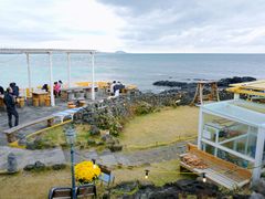 -Cafe Aewol Monsant