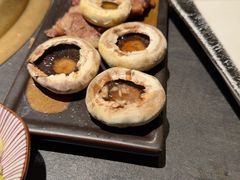 -铭牛烧肉·和牛海鲜自助(高新月牙湖店)
