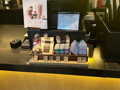 -星巴克(宝山万达店)