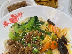 -秦香陕西食府(华贸天地店)