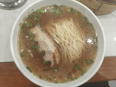 -老西白点心店