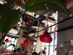 大堂-小骨煲金华砂锅(转塘金街美地店)