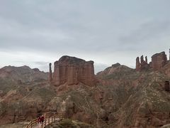 -冰沟丹霞旅游景区