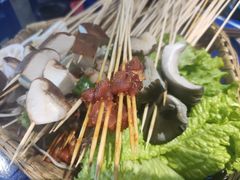 -马路边边串串香(双井直营店)