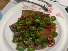 -哈拉海和牛主题餐厅(哈西店)