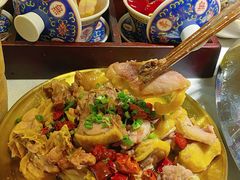 -老房老舍重庆火锅(假日城市店)