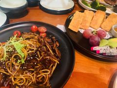 牛肉超多-范设计花园餐酒咖·中西餐·咖啡厅·酒馆