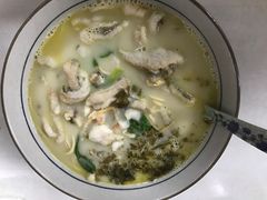 -明呈黄鱼面馆(斜土路店)