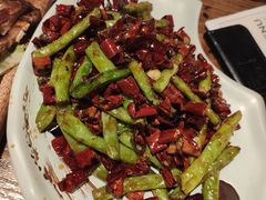-胡桃里音乐酒馆(环亚凯瑟琳广场店)