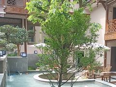 -华冠悠岚·庭院餐厅(青城后山店)