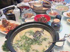 -泓历皇朝酒店(东亭店)