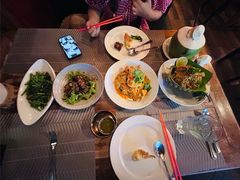 -Phensiri Thai Restaurant