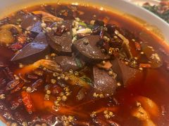 -赶海部落海鲜城(海阳路店)