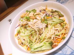 鸡丝凉面-宽窄巷成都菜(青岛路万达广场店)