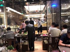 -捞王锅物料理(上海世茂广场店)