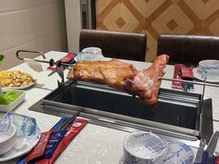 -三毛烤羊腿(乐园路总店)