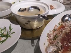 -金美华轩(东方路齐鲁店)