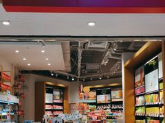 -良品铺子(五角场万达店)