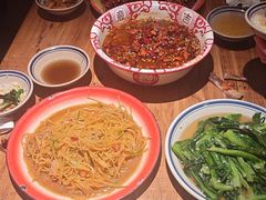 -泥糊破店小酒馆·团建聚餐(南京西路店)