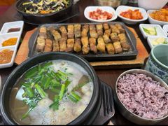 -釜山豚骨汤饭(芝罘万达广场店)