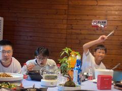 -故乡缘·香格里拉山庄(冷竹路店)