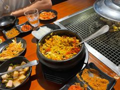 -肉甲韩国木炭烤肉(新壹街1店)