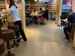 -麦当劳(杭州西湖银泰百货店)