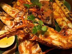 -三亚艾迪逊酒店·海滩烧烤 BARBACOA·现场乐队·浪漫晚餐·烧烤海鲜