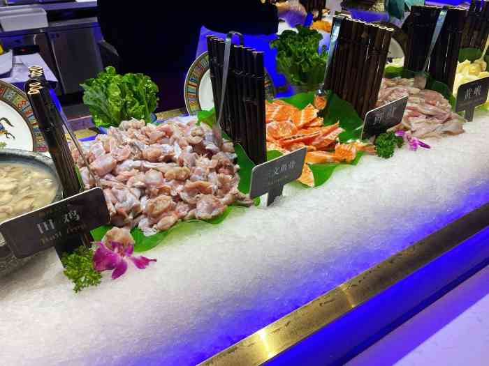 加餐海鲜自助(宝龙广场店)-"【加餐海鲜自助】 一家还不错的海鲜自.