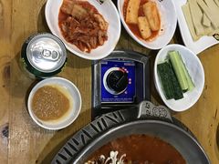 -喇喇排骨火锅·传统韩式脊骨汤(望京西园总店)