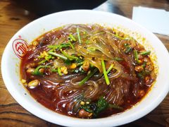 万记特色酸辣粉-万记麻辣烫国展总店