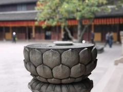 -龙华寺
