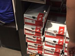 -New Balance(王府井奥莱·香江小镇店)