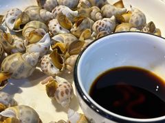 -三亚火车头万人海鲜广场