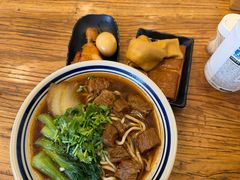 -醉牛腩·面小馆