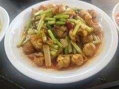 -曾氏肥肠馆(凯瑞雅居店)