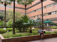 -香港理工大学