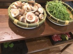 -捞王锅物料理(上海世茂广场店)